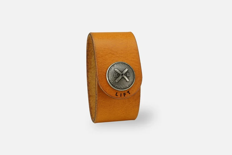 ARMBAND "LIFT" COGNAC LIGHT