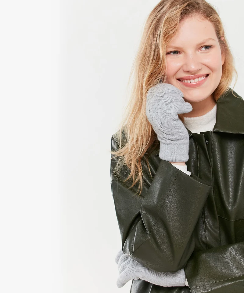 Knit Glove