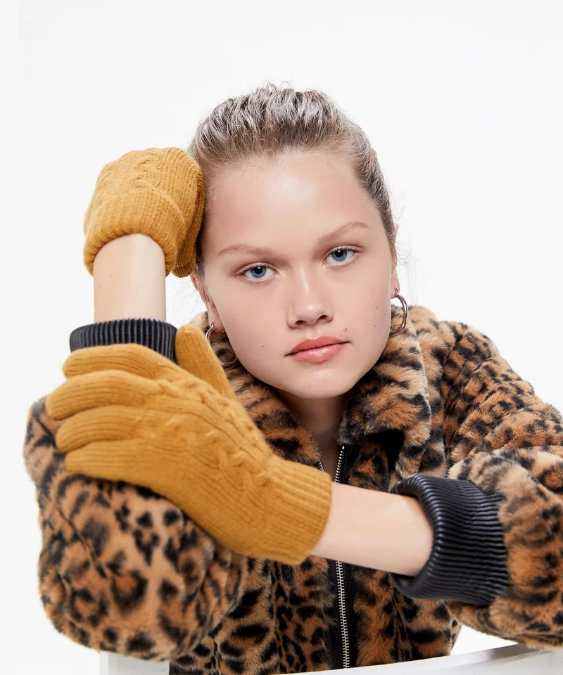 Knit Glove