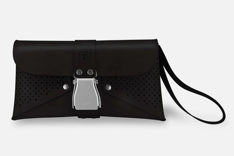 HANDTASCHE TOSCANA BLACK/SILBER