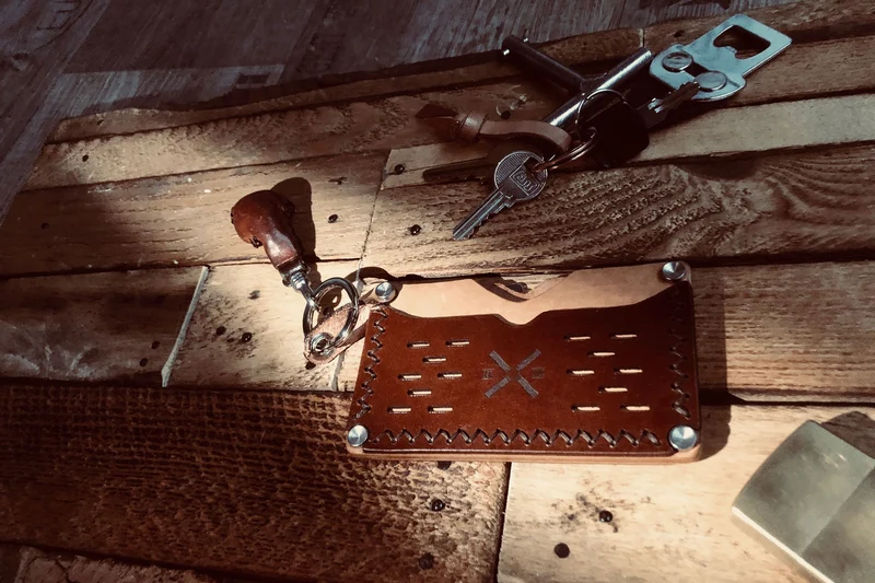 CARDHOLDER FOREST