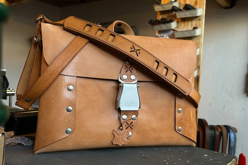 AKTENTASCHE VINTAGE BLACK