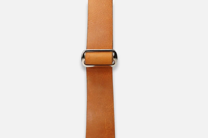 GITARRENGURT COGNAC LIGHT/SILBER