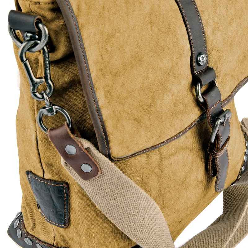 SURI FREY Umhängetasche Canvas Flap in Cognac