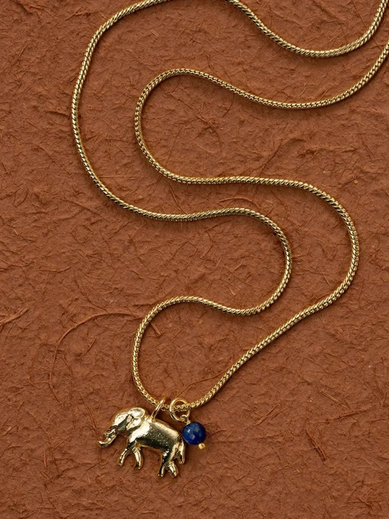 Wild Elephant Lapis Lazuli Halskette