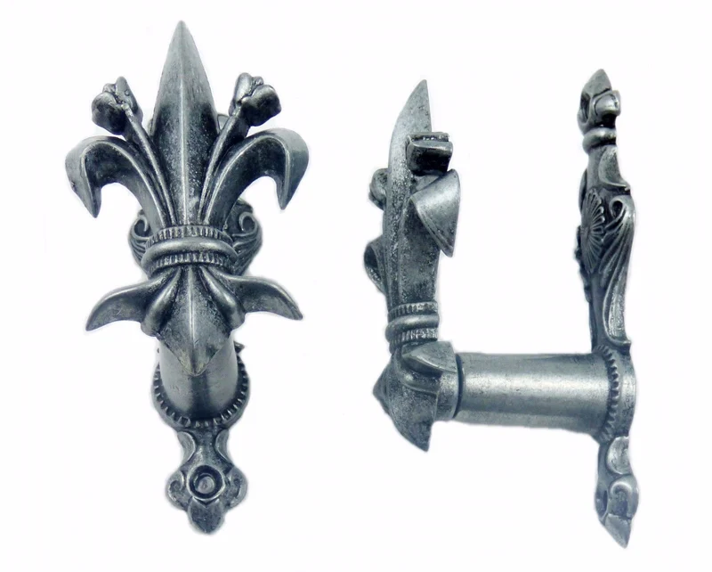 Waffenhalter Wandhalter ausziehbar Pistole Gewehr Fleur de Lys Lilie