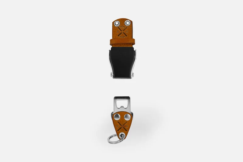 SCHLÜSSELHALTER (WAND) - COGNAC/SCHWARZSILBER