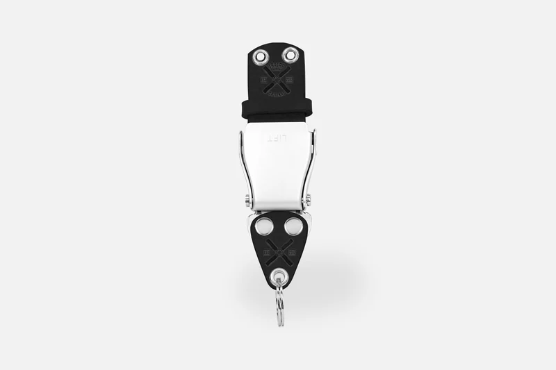 SCHLÜSSELHALTER (WAND) - BLACK/SILBER