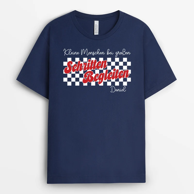 Kleine Menschen Bei Großen Schritten Begleiten - Personalisiertes Geschenk Lehrer | T Shirt Herz