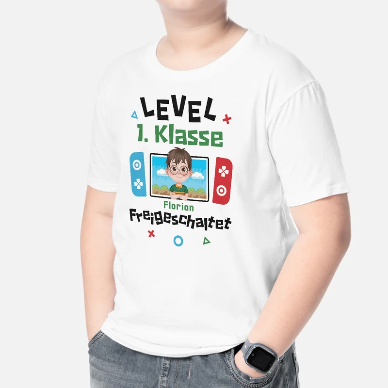 Level ... Klasse Freigeschaltet - Personalisiertes Geschenk | T Shirt Einschulung Kinder