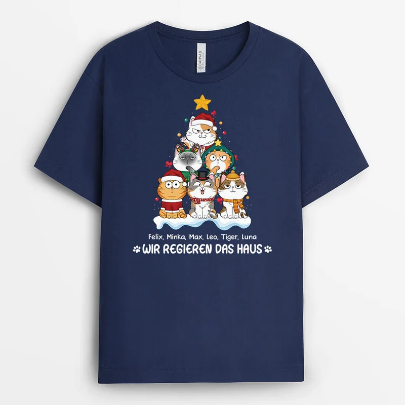 Wir Regieren Das Haus - Personalisiertes Geschenk | T-Shirt mit verspielten Katzen-Weihnachtsbaum