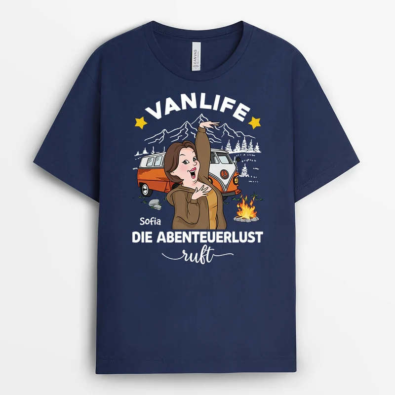 Vanlife Die Abenteuerlust Ruft - Personalisiertes Geschenk | T-Shirt Camping Lustig