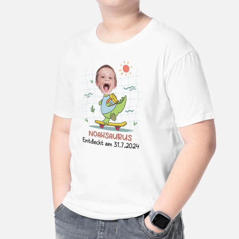 Entdeckt Am Tag-Monat-Jahr - Personalisiertes Geschenk | T-Shirt für Kinder