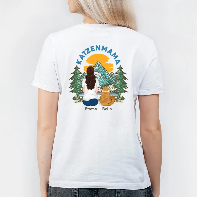 Katzenpapa Katzenmama im Wald - Personalisiertes Geschenk | Rückenseiten T-shirt für Katzenliebhaber