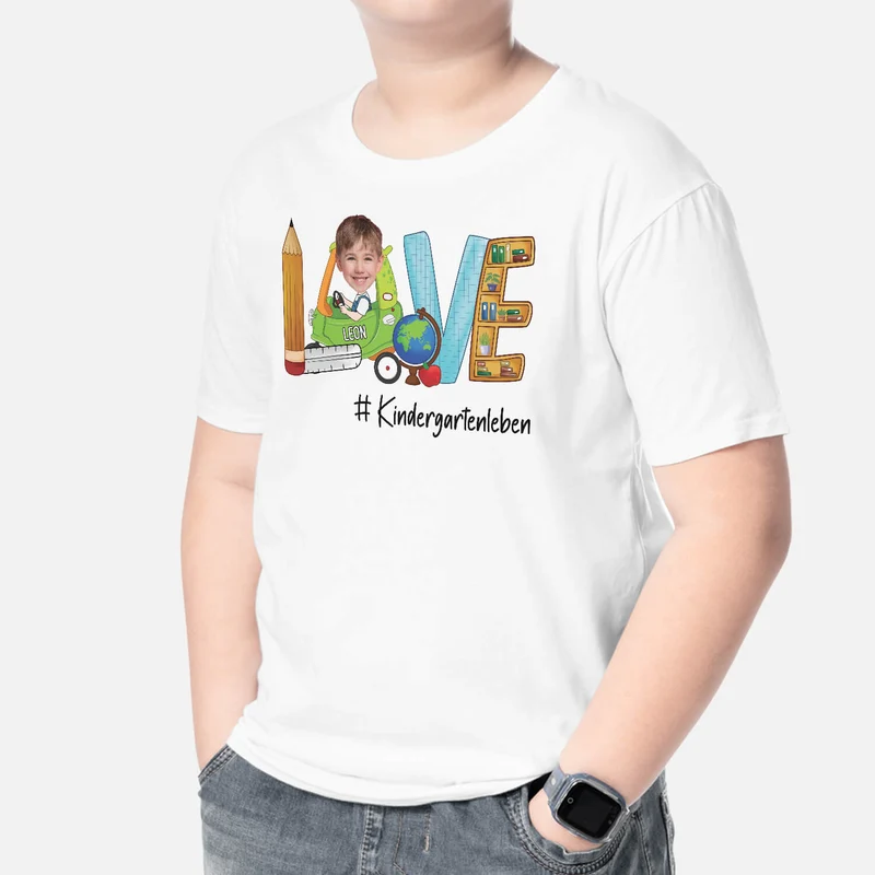 Love Und Kindergartenleben - Personalisiertes Geschenk | T-Shirt für Kinder
